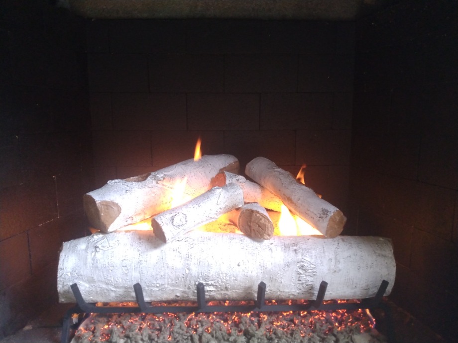 Gas Logs  Metairie, Louisiana  Fireplace Sales 