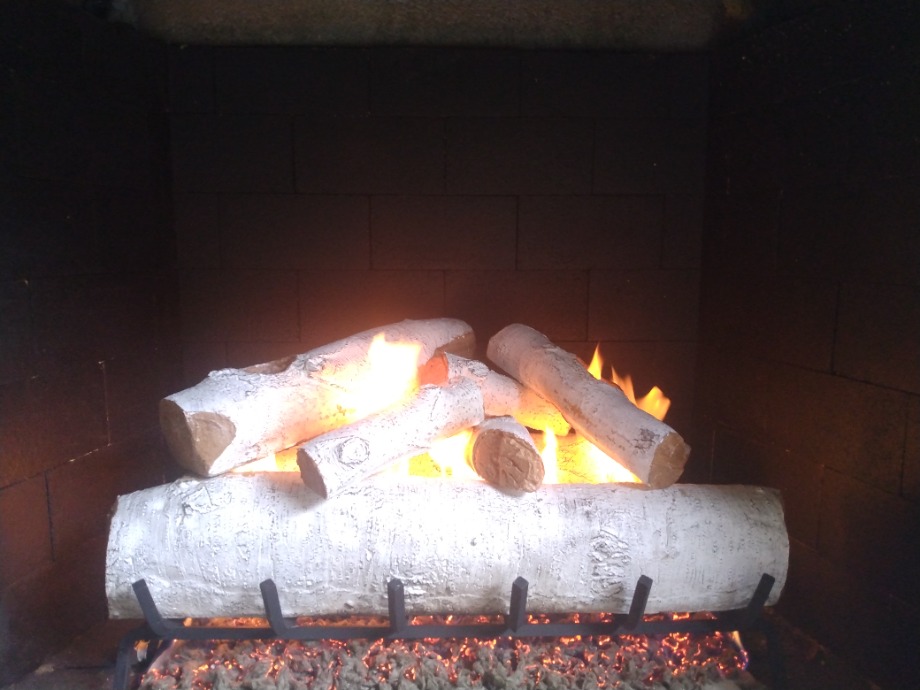 Gas Logs  Kokomo, Mississippi  Fireplace Sales 
