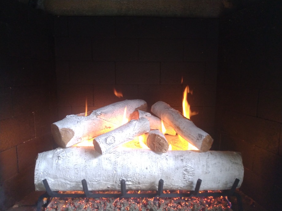 Gas Logs  Buckatunna, Mississippi  Fireplace Sales 