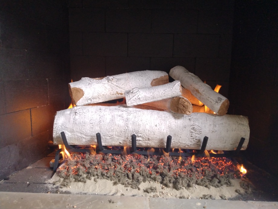 Gas Logs  Moselle, Mississippi  Fireplace Sales 