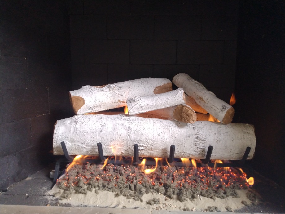 Gas Logs  Lumberton, Mississippi  Fireplace Sales 