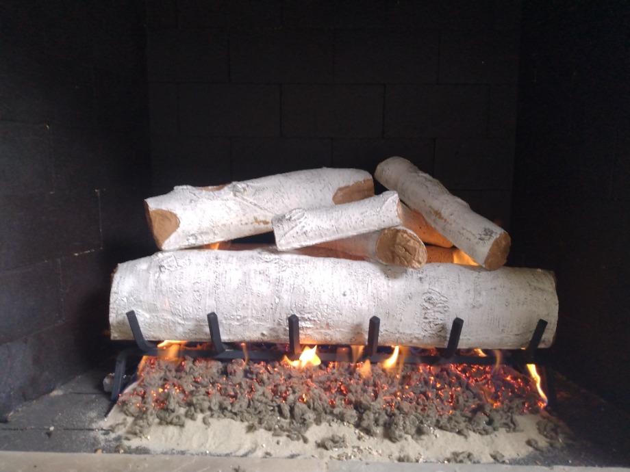 Gas Logs  Ocean Springs, Mississippi  Fireplace Sales 