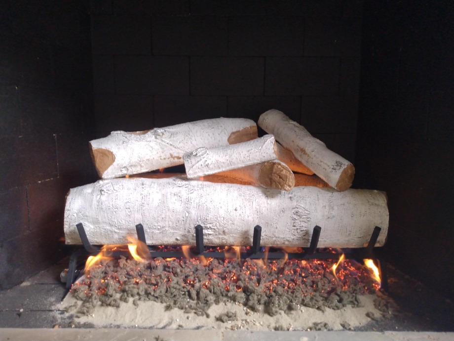 Gas Logs  Saint Amant, Louisiana  Fireplace Sales 