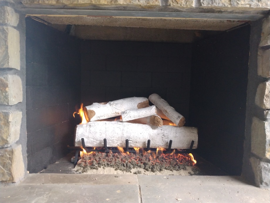 Gas Logs  Poplarville, Mississippi  Fireplace Sales 
