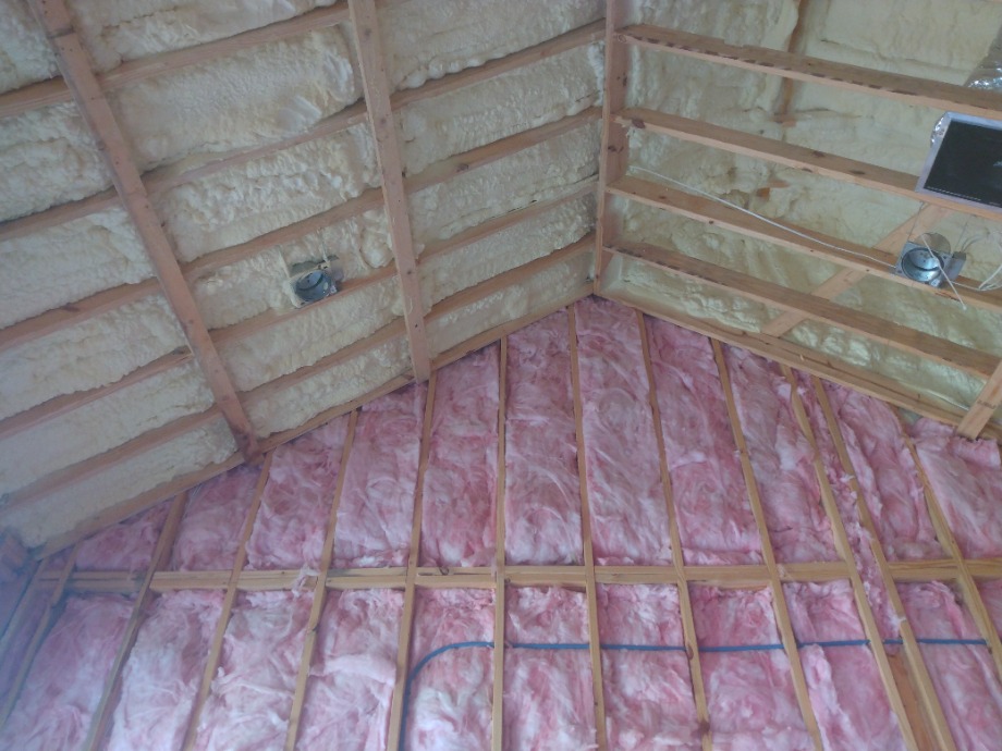 Insulation batts and spray foam  Beaumont, Mississippi  Fireplace Sales 