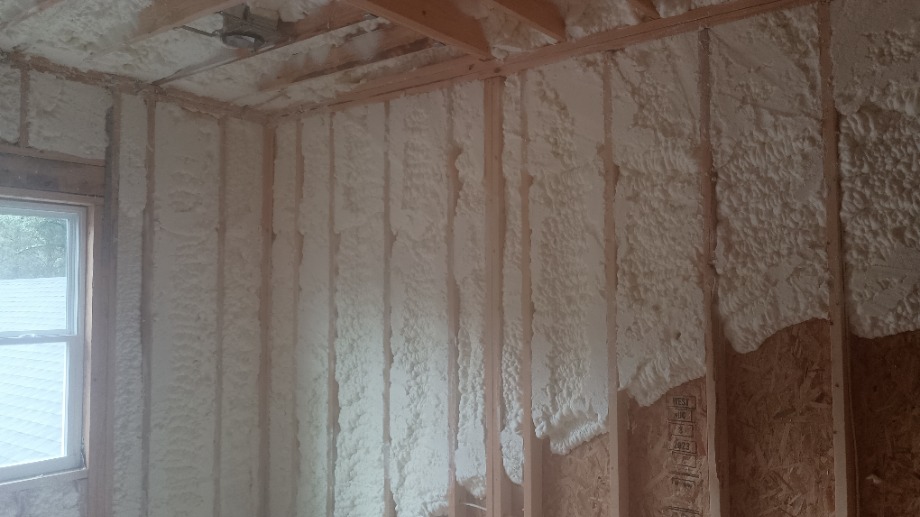 Spray Foam Company   Robert, Louisiana  Fireplace Sales 